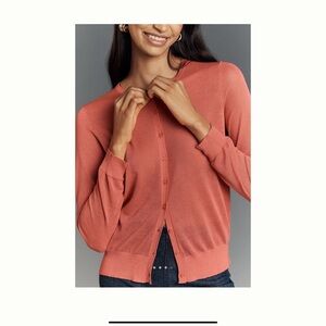 NWT ANTHROPOLOGIE CORAL FITTED SHEER CARDIGAN. SIZE XSMALL.